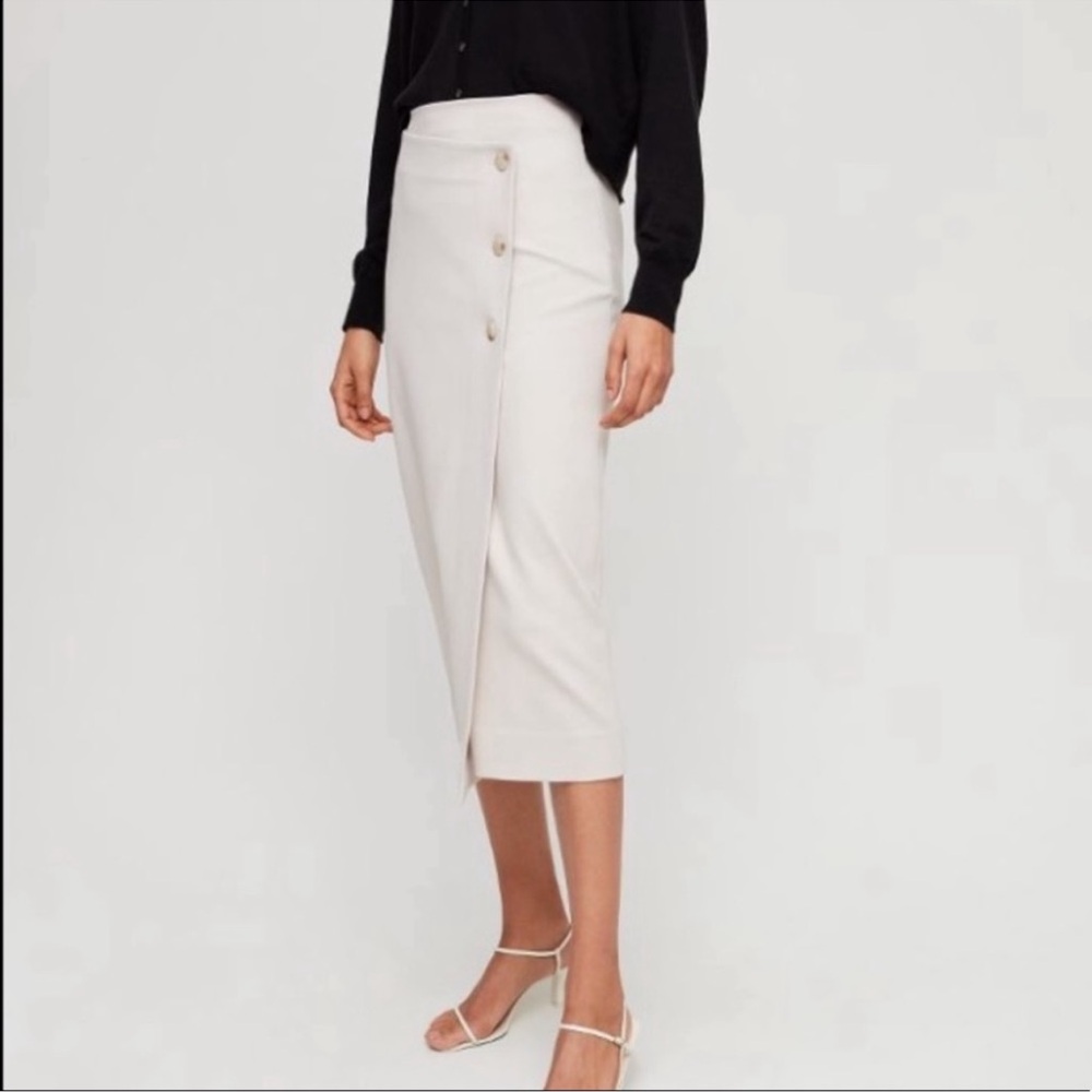 Aritzia Babaton Billy Skirt in Matte Pearl